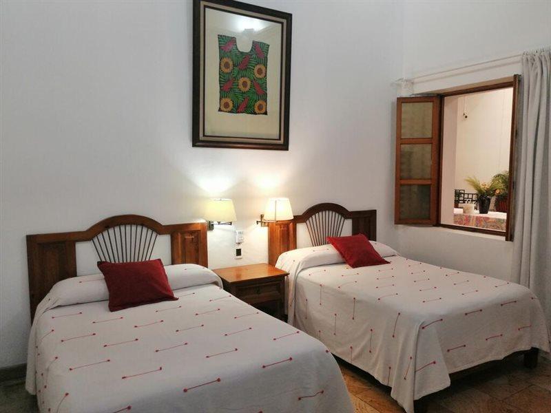 Hotel Aitana Oaxaca Экстерьер фото