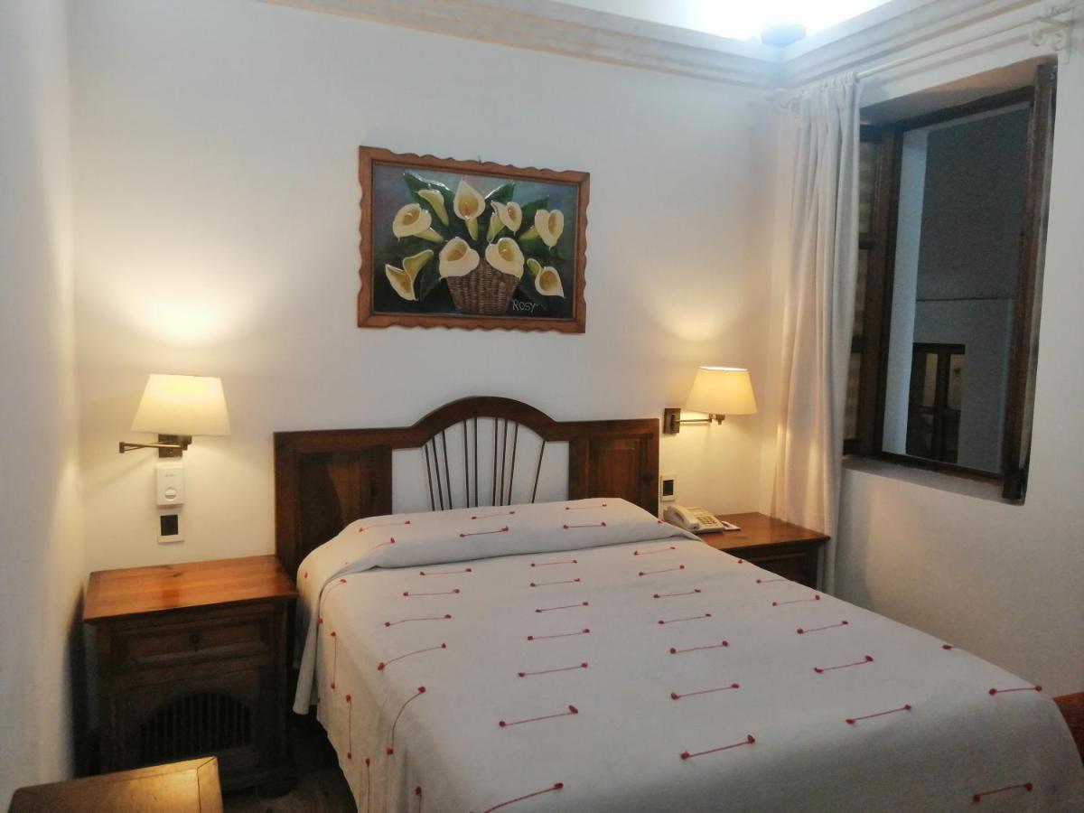 Hotel Aitana Oaxaca Экстерьер фото
