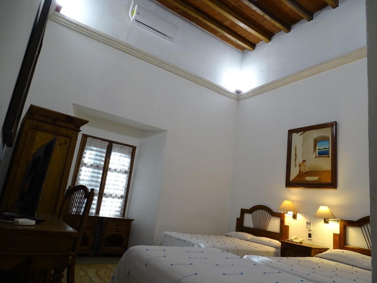 Hotel Aitana Oaxaca Экстерьер фото