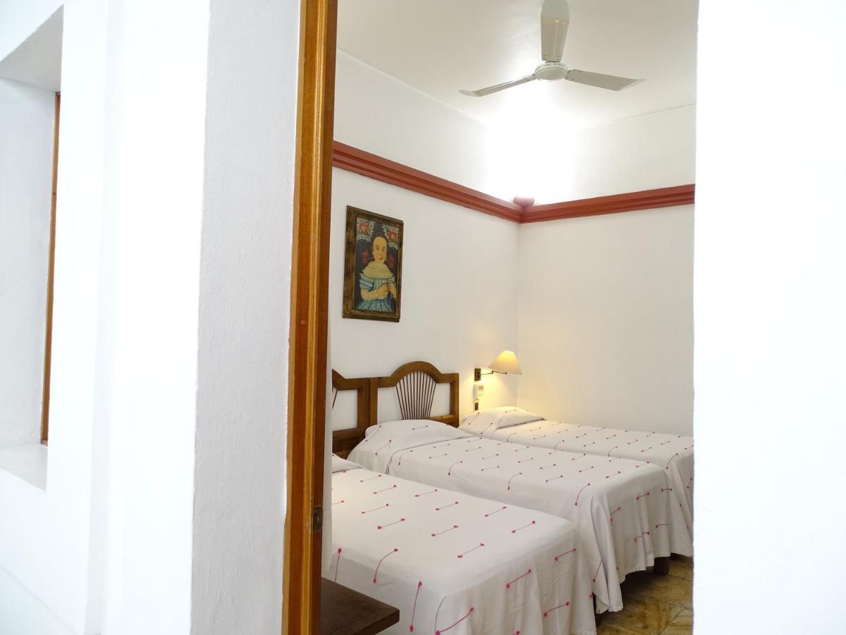 Hotel Aitana Oaxaca Экстерьер фото
