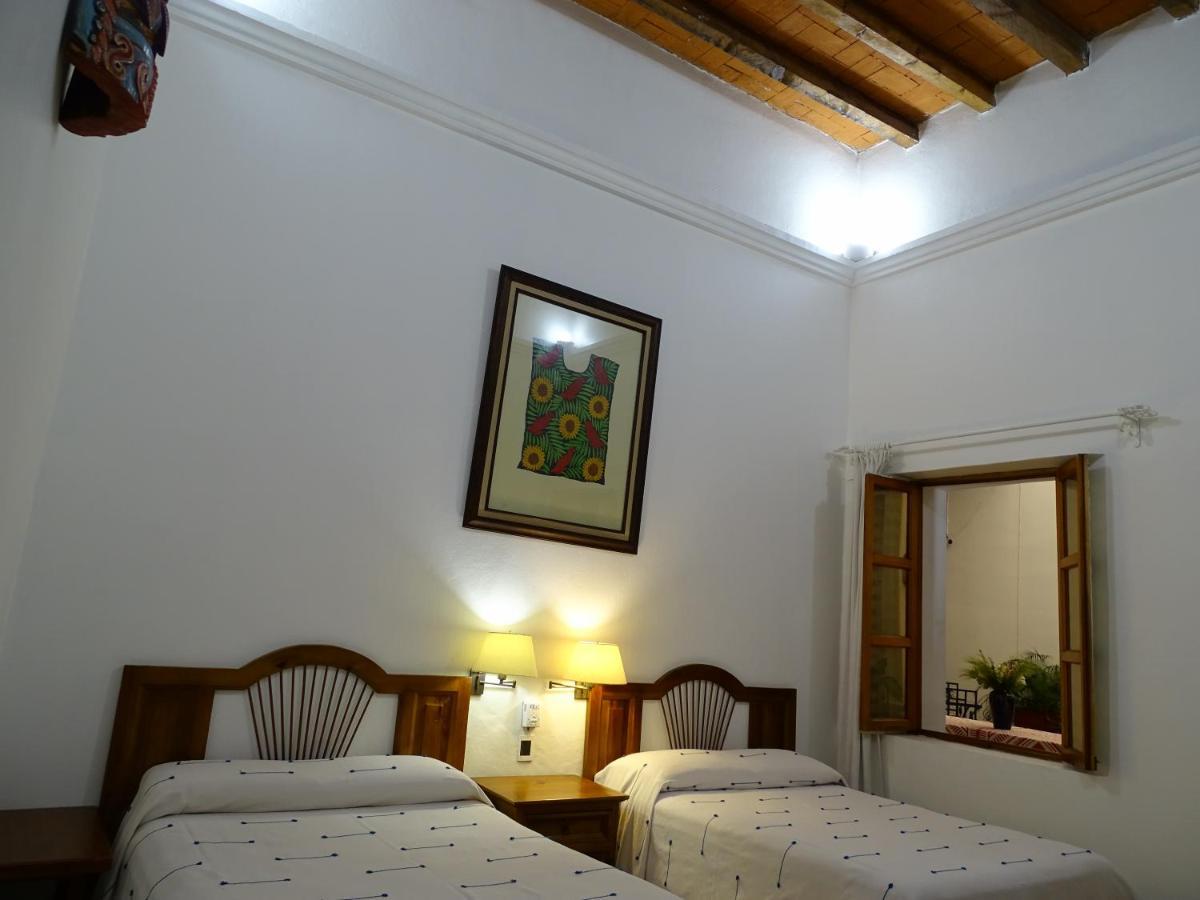 Hotel Aitana Oaxaca Экстерьер фото