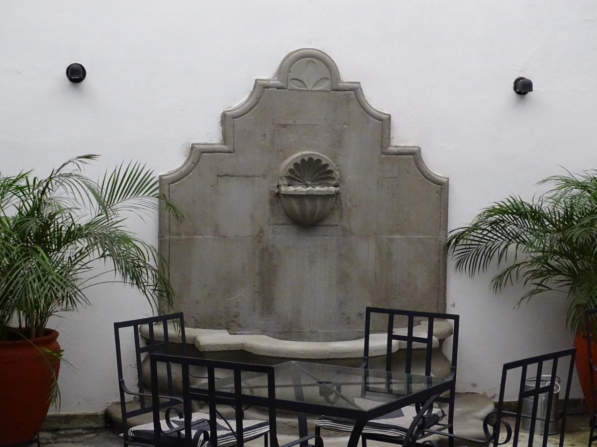 Hotel Aitana Oaxaca Экстерьер фото